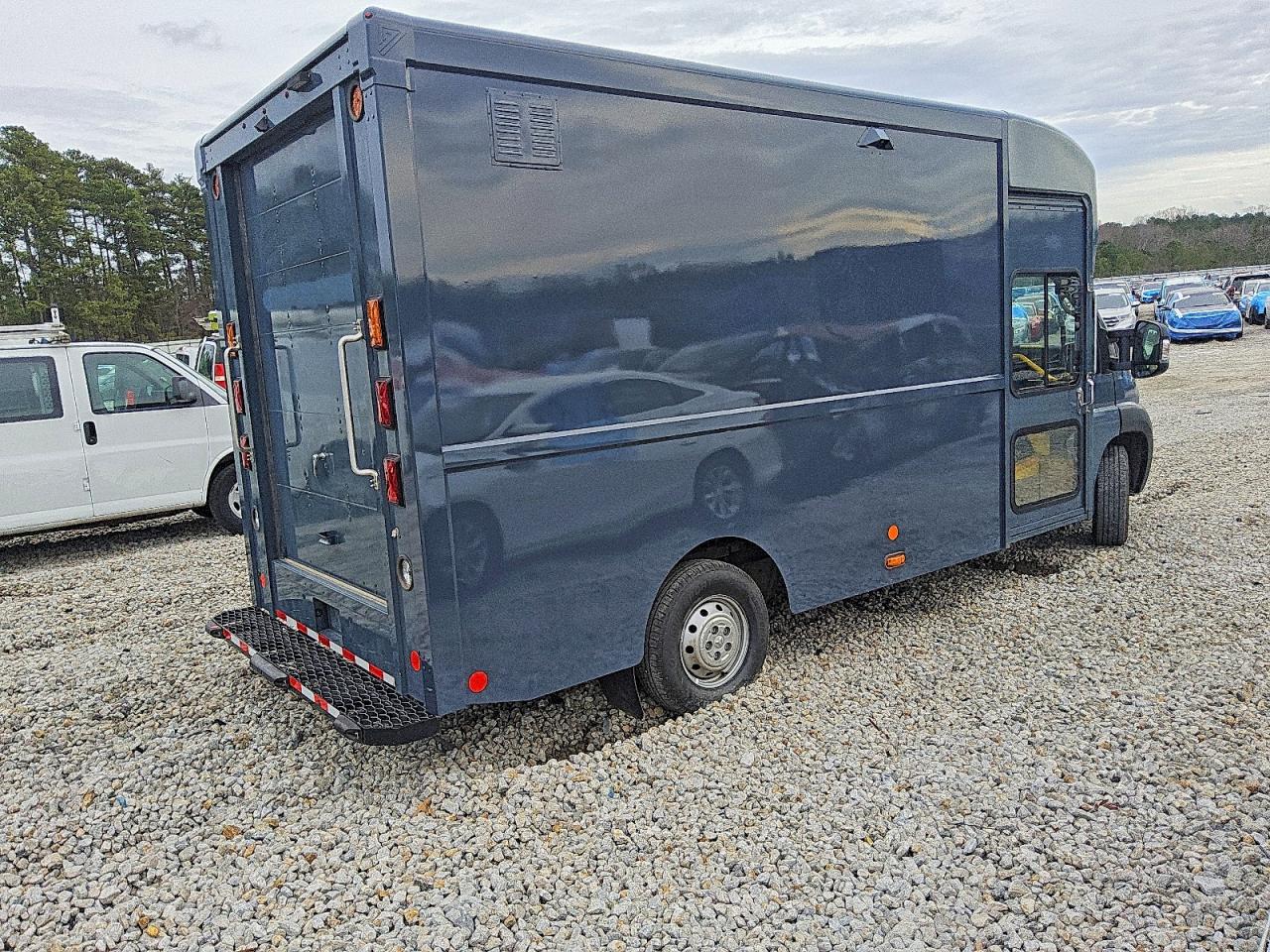 2022 RAM PROMASTER 3500 DELIVERY TRUCK photo 3