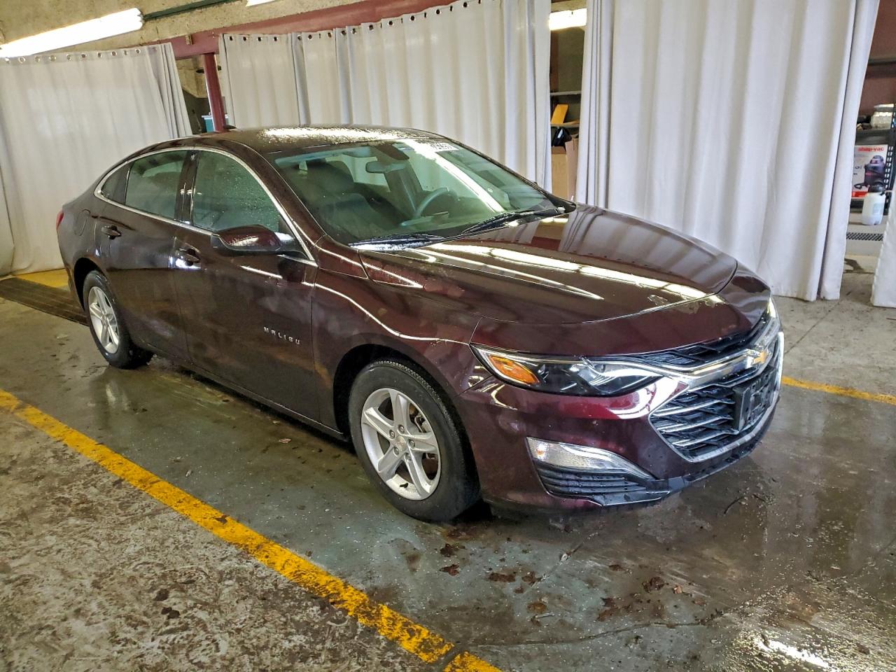 2020 CHEVROLET MALIBU LS photo 4