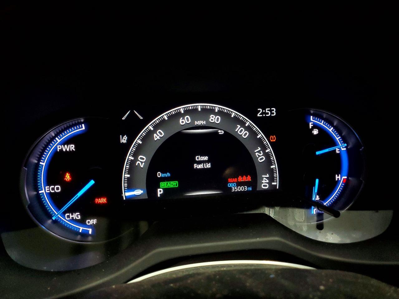 2024 TOYOTA RAV4 LE photo 9
