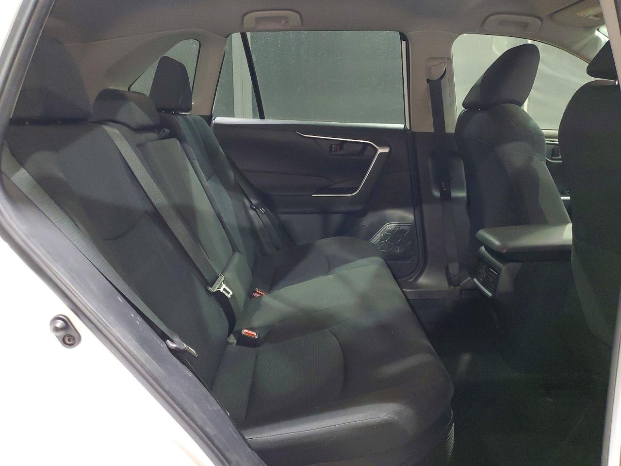 2024 TOYOTA RAV4 LE photo 11