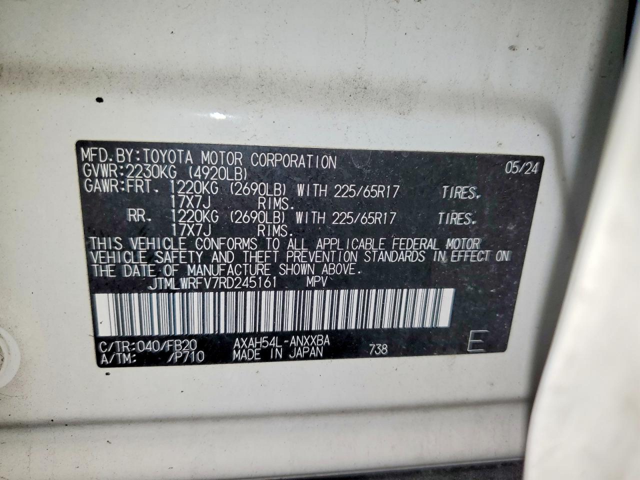 2024 TOYOTA RAV4 LE photo 13