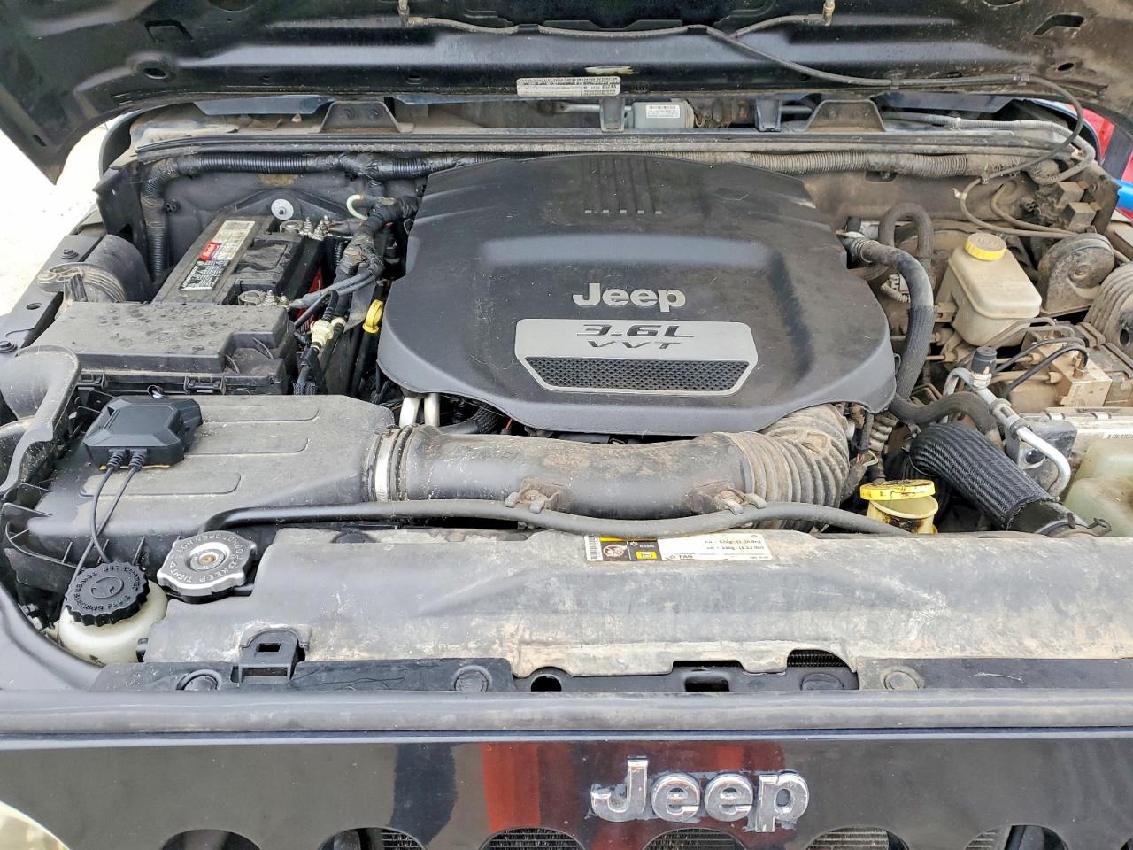 2013 JEEP WRANGLER SPORT photo 11
