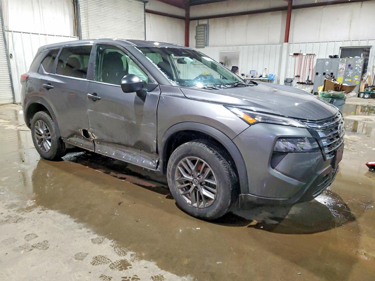 2024 NISSAN ROGUE S photo 4
