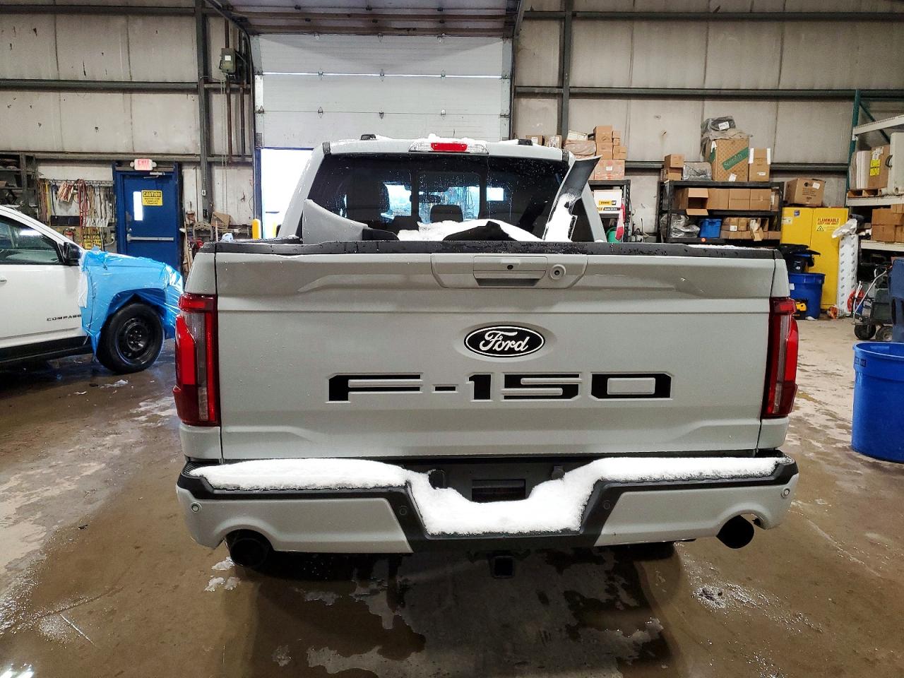 2024 FORD F150 LARIAT photo 6