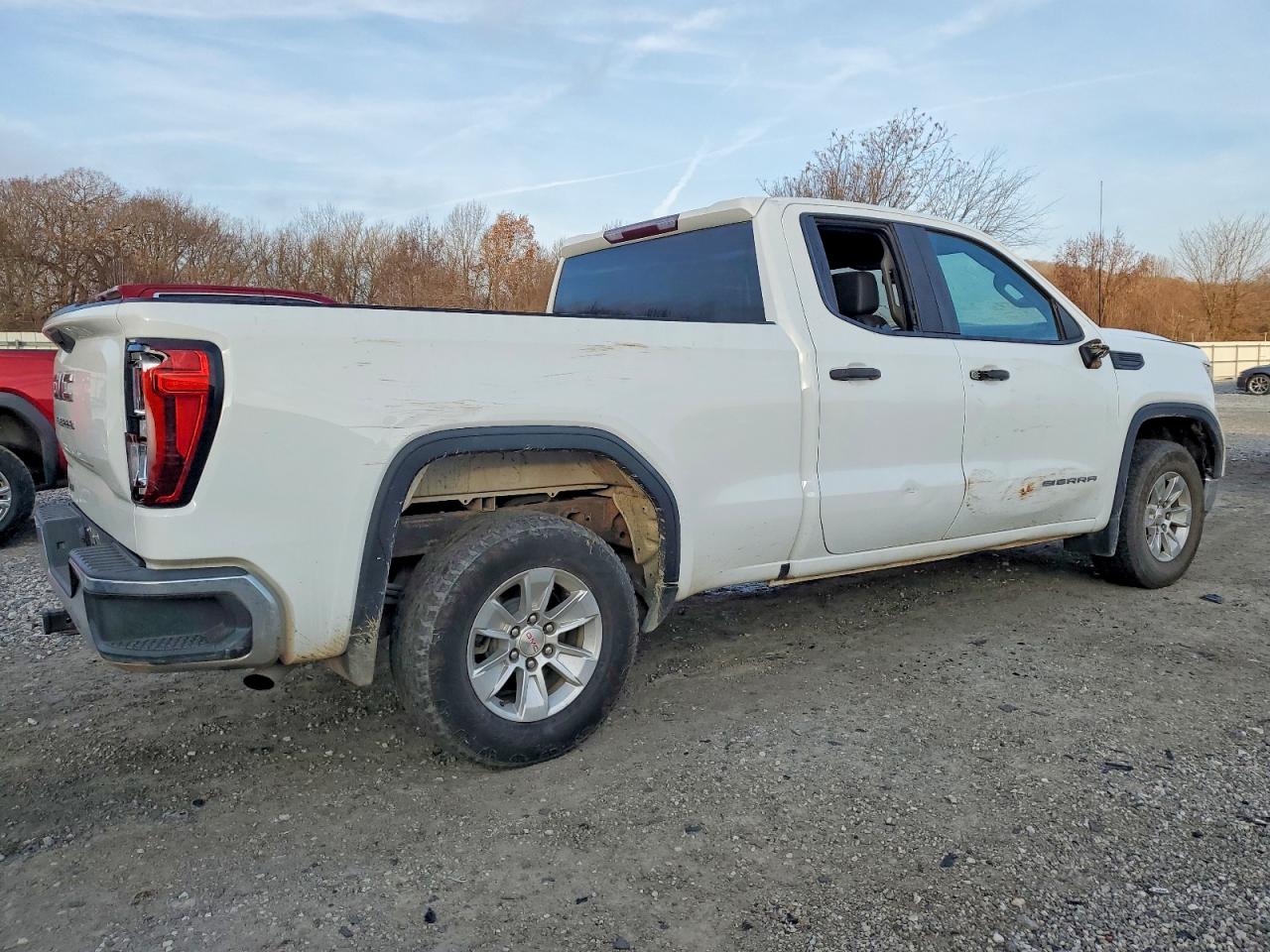 2019 GMC SIERRA C1500 photo 3