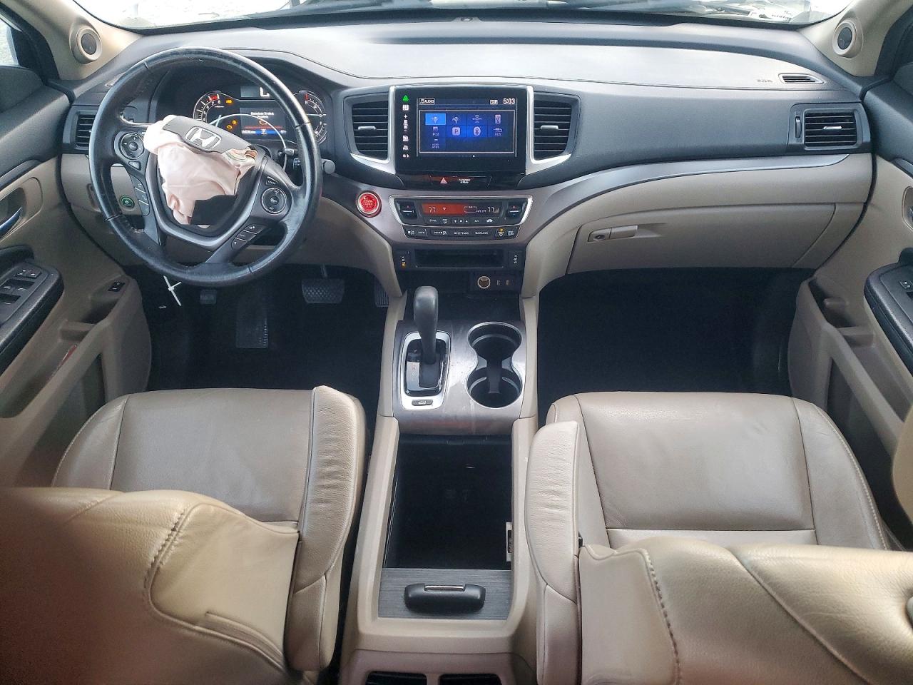2016 HONDA PILOT EXL photo 8