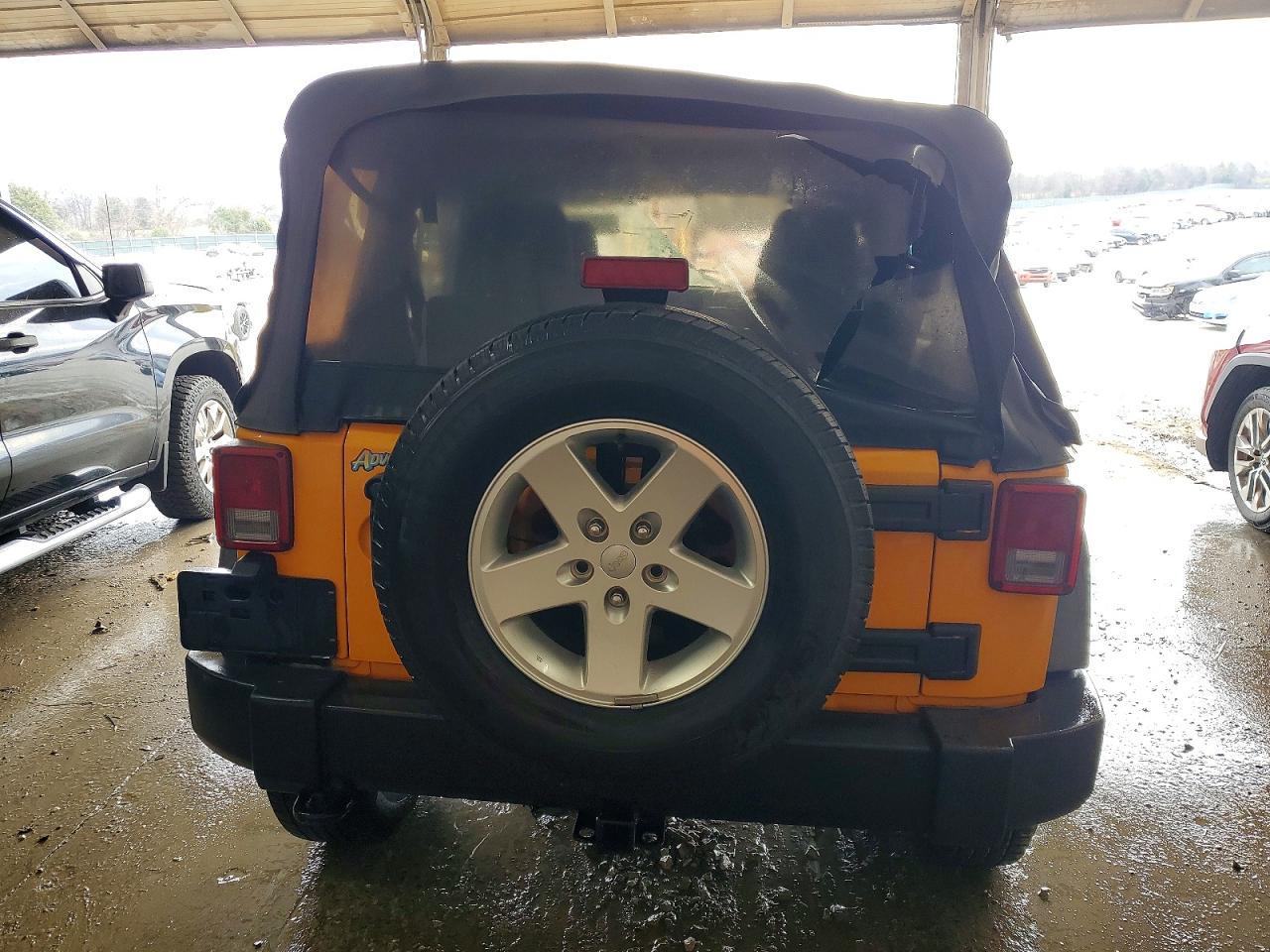 2012 JEEP WRANGLER UNLIMITED SPORT photo 6