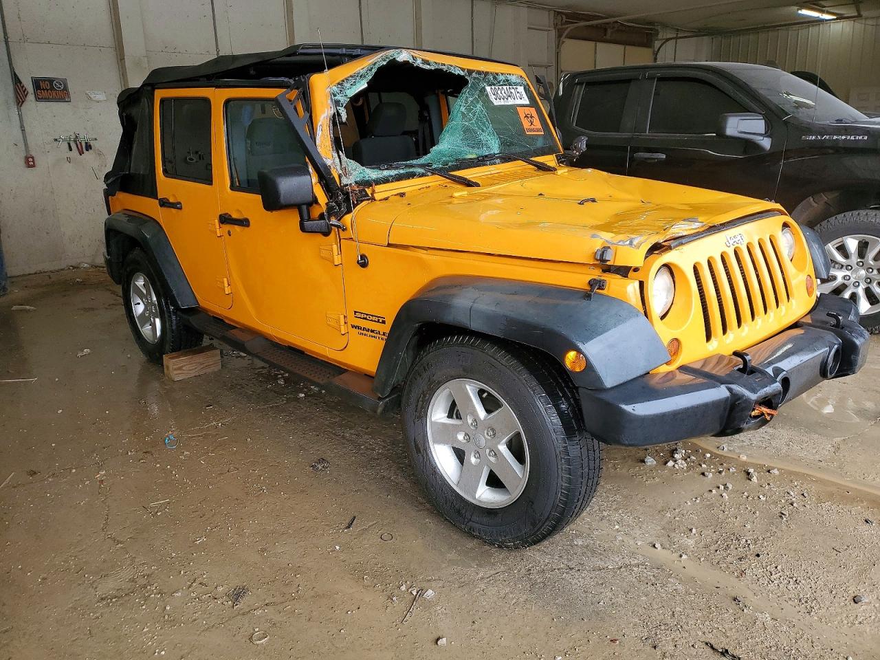 2012 JEEP WRANGLER UNLIMITED SPORT photo 4