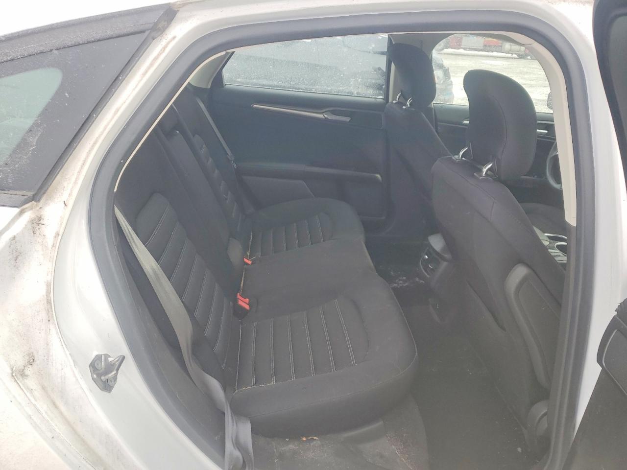 2013 FORD FUSION SE photo 10