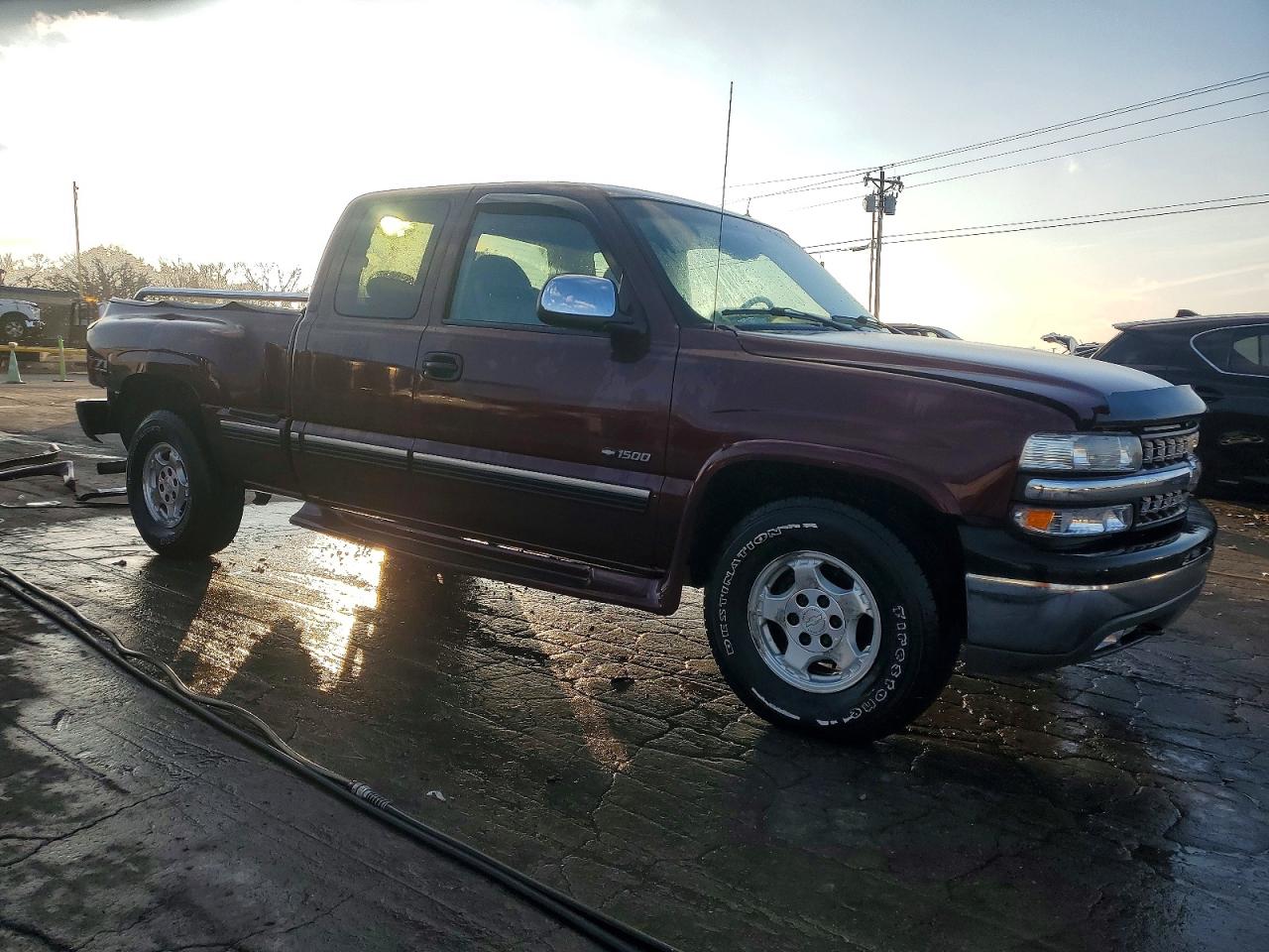 2002 CHEVROLET SILVERADO K1500 photo 4