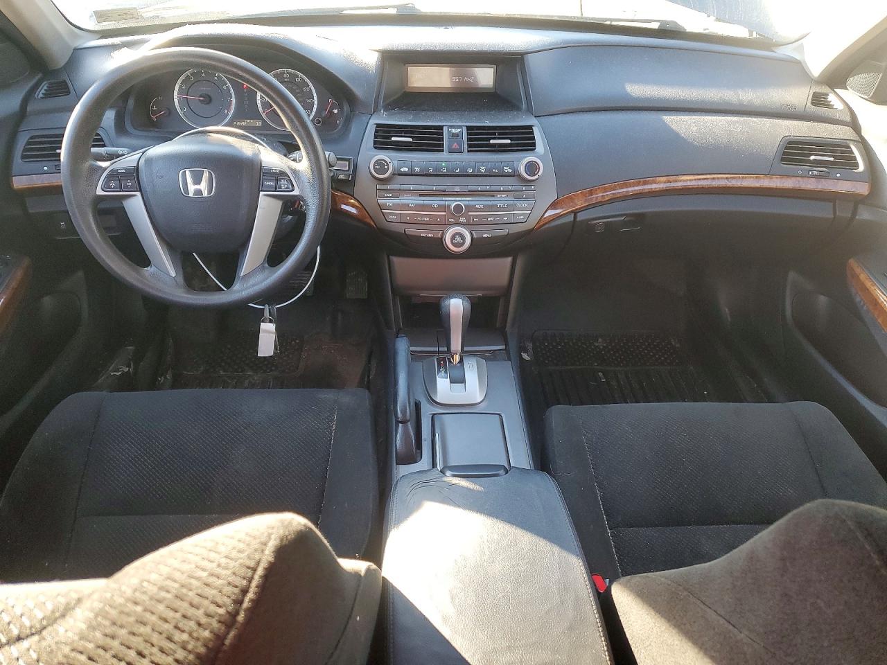 2011 HONDA ACCORD EX photo 8