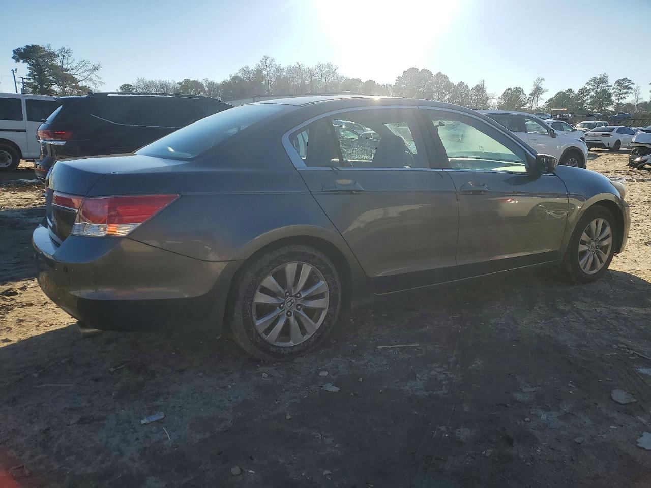 2011 HONDA ACCORD EX photo 3