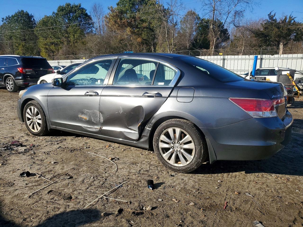 2011 HONDA ACCORD EX photo 2