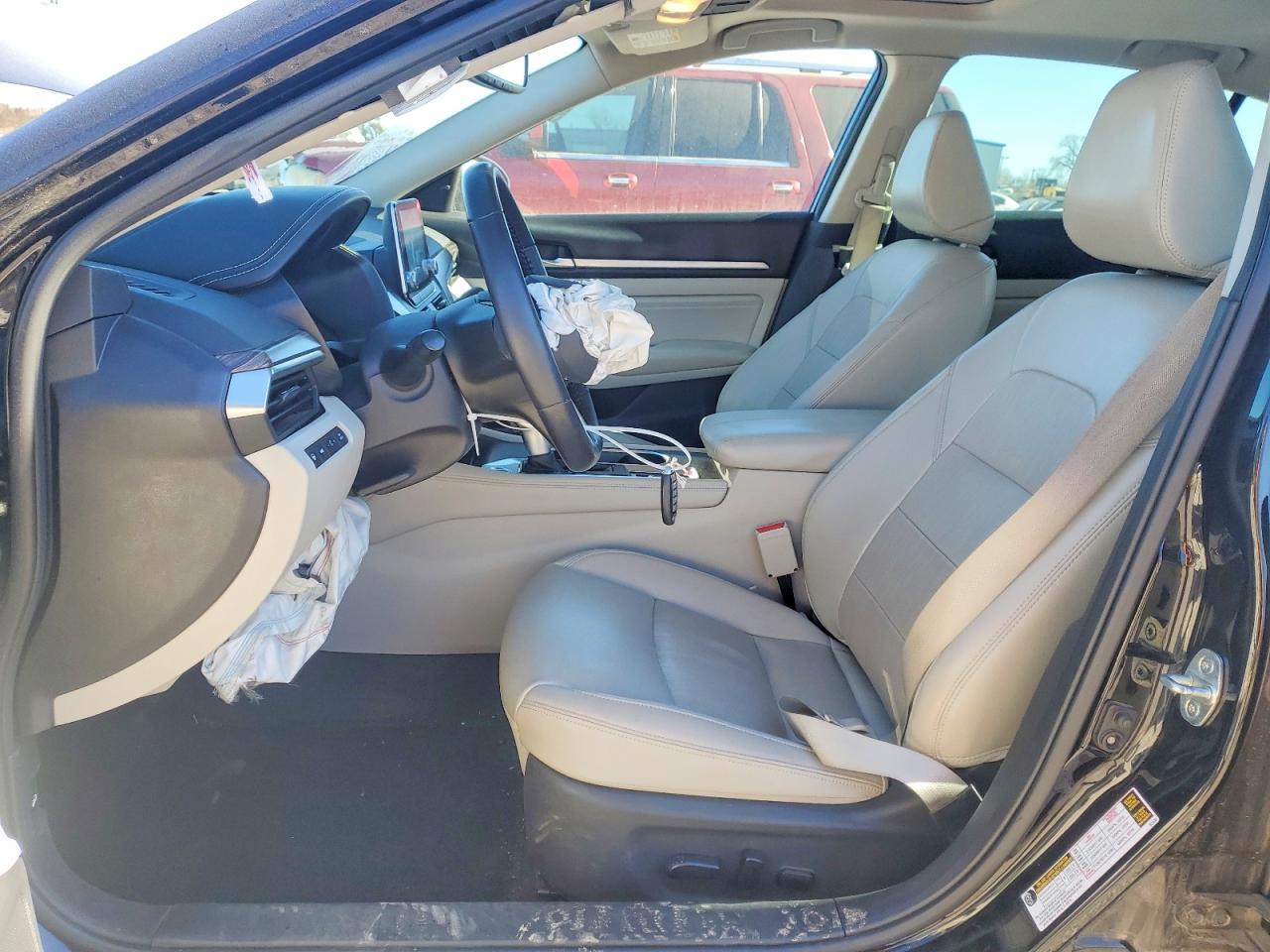 2019 NISSAN ALTIMA photo 7