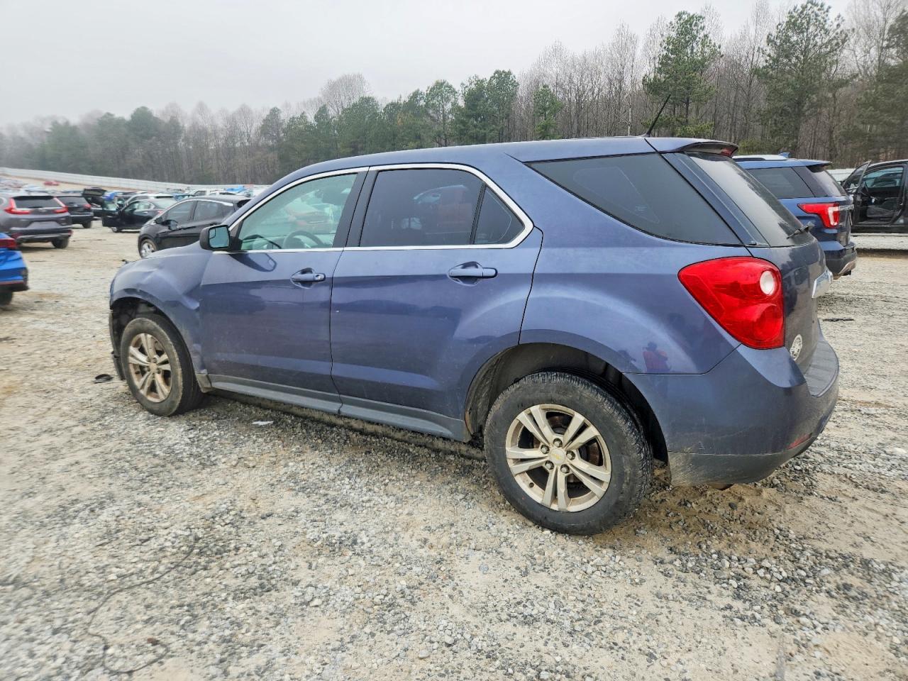 2014 CHEVROLET EQUINOX LS photo 3