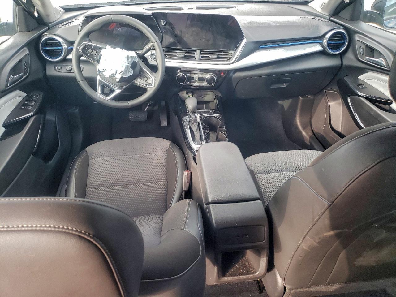 2025 CHEVROLET TRAX 1LT photo 22