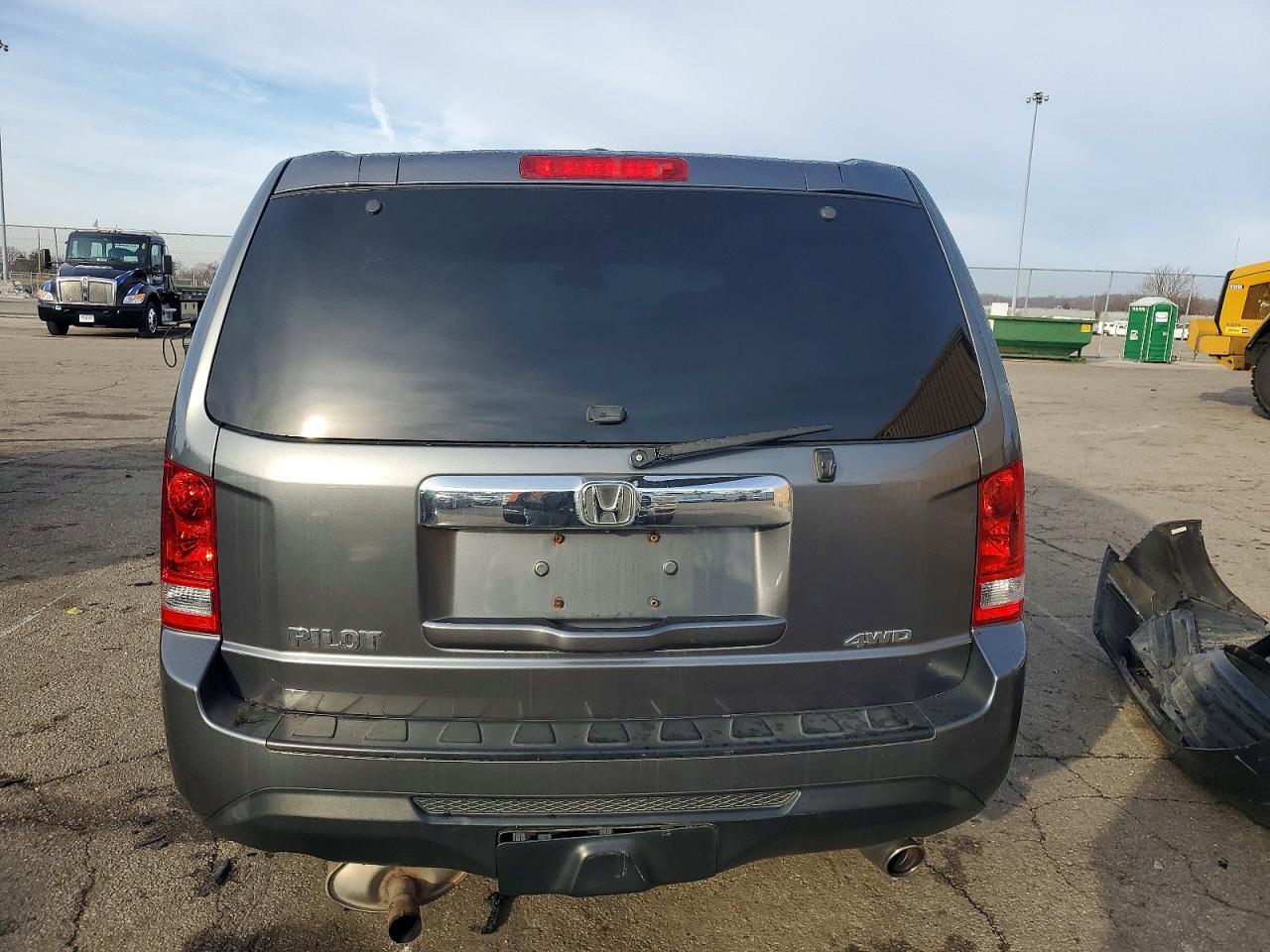 2013 HONDA PILOT EXL photo 6