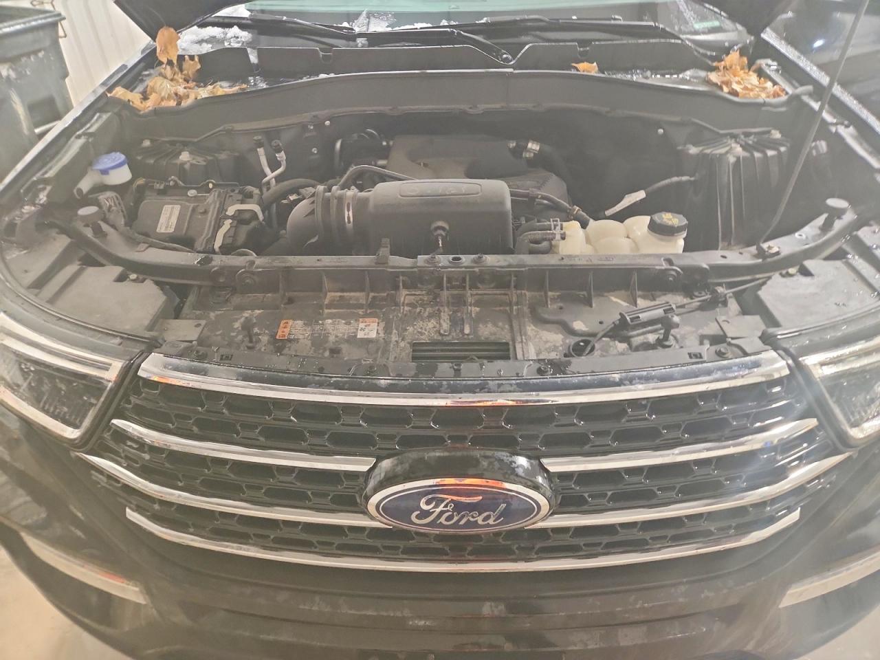 2020 FORD EXPLORER XLT photo 12