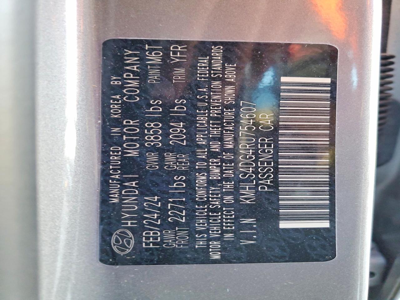 2024 HYUNDAI ELANTRA SEL photo 13