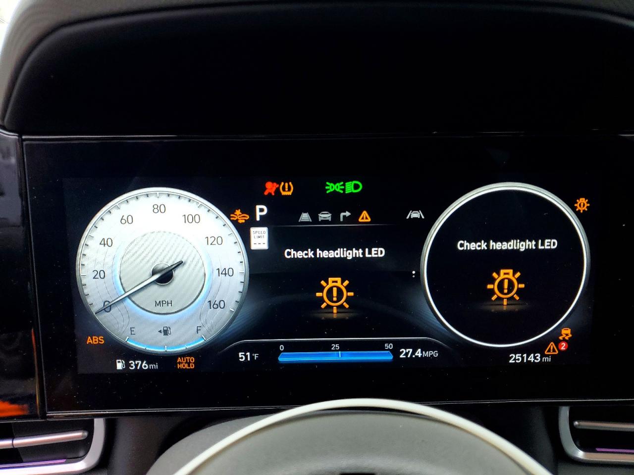 2024 HYUNDAI ELANTRA SEL photo 9