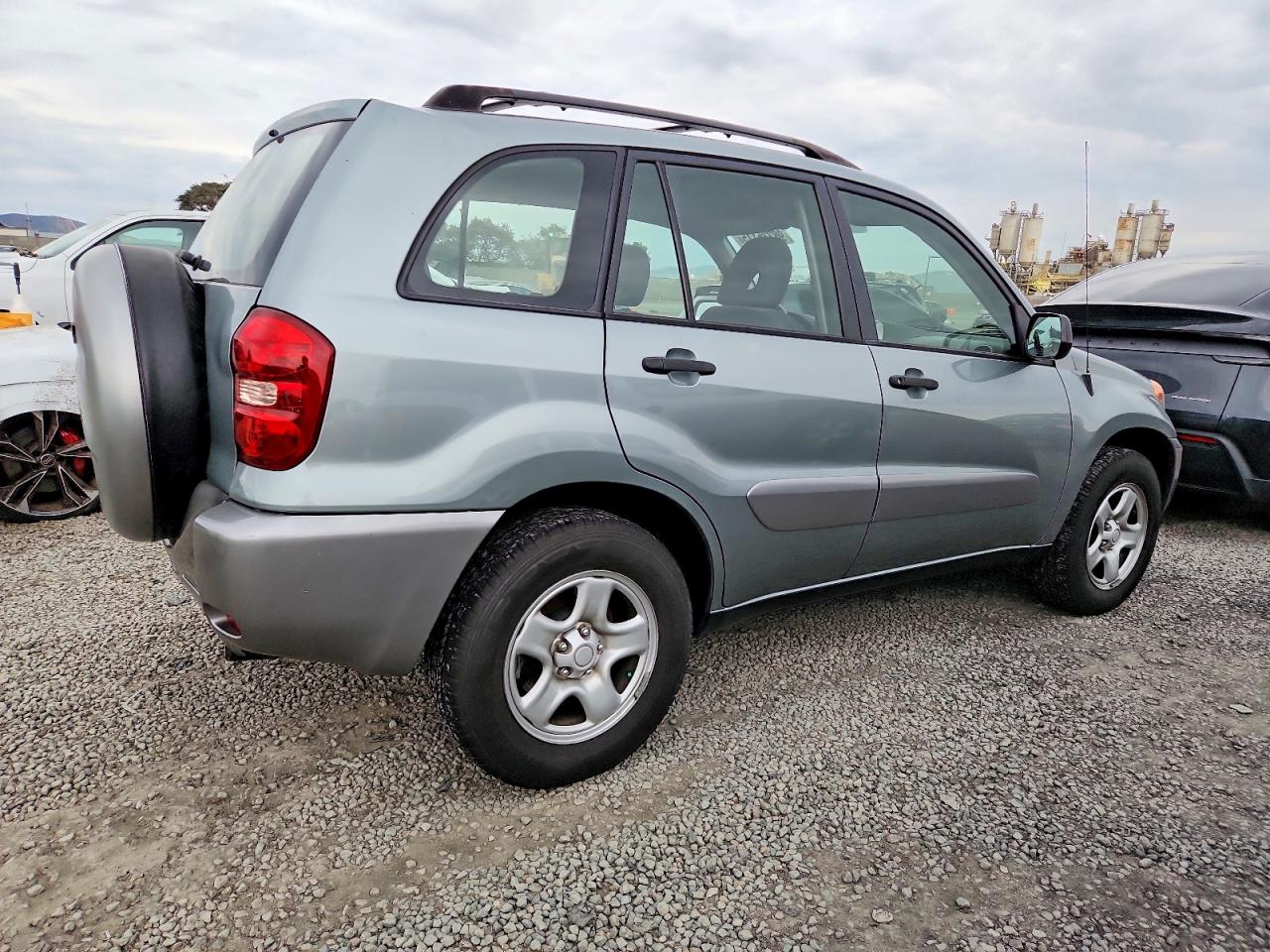 2005 TOYOTA RAV4 photo 3