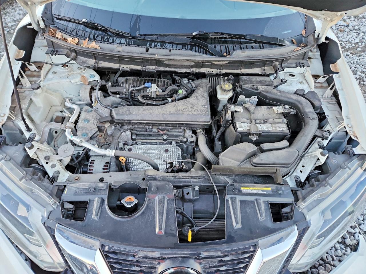 2018 NISSAN ROGUE S photo 12