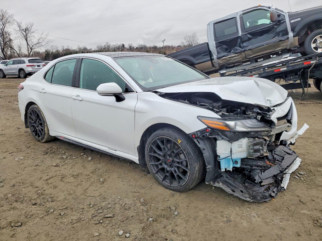 2021 TOYOTA CAMRY XSE photo 4