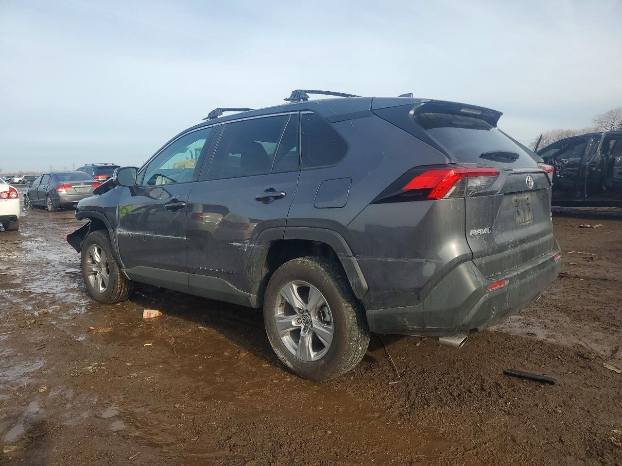 2025 TOYOTA RAV4 XLE photo 2