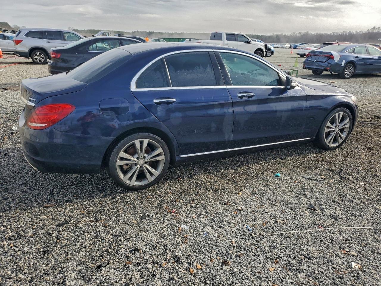 2015 MERCEDES-BENZ C 300 4MATIC photo 3