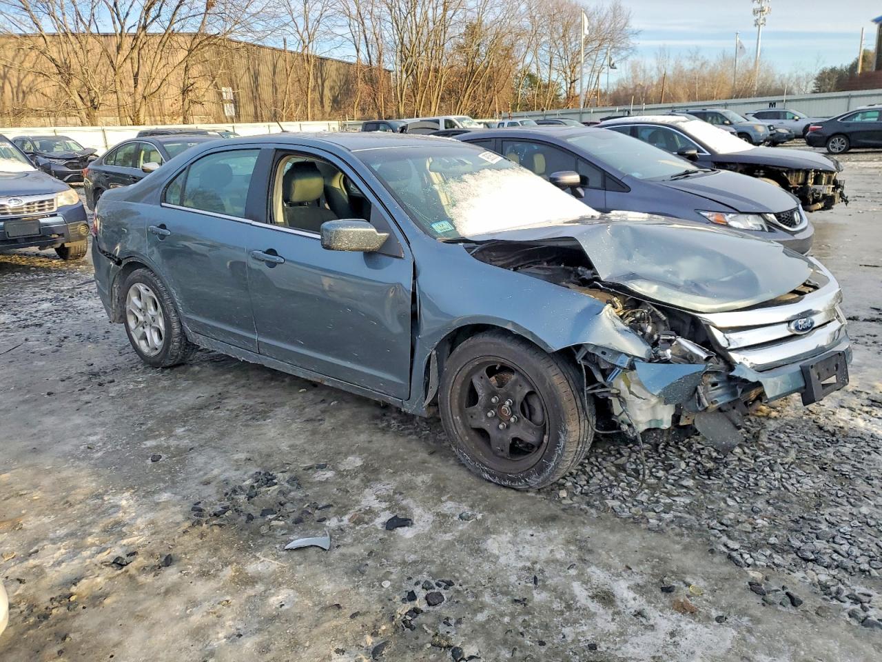2011 FORD FUSION SE photo 4