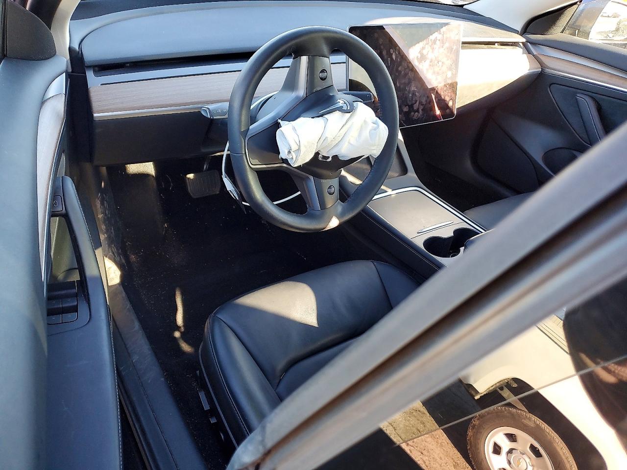 2023 TESLA MODEL 3 photo 8