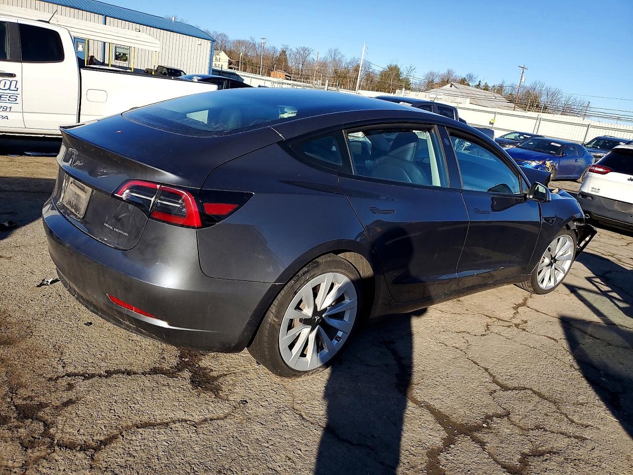 2023 TESLA MODEL 3 photo 3