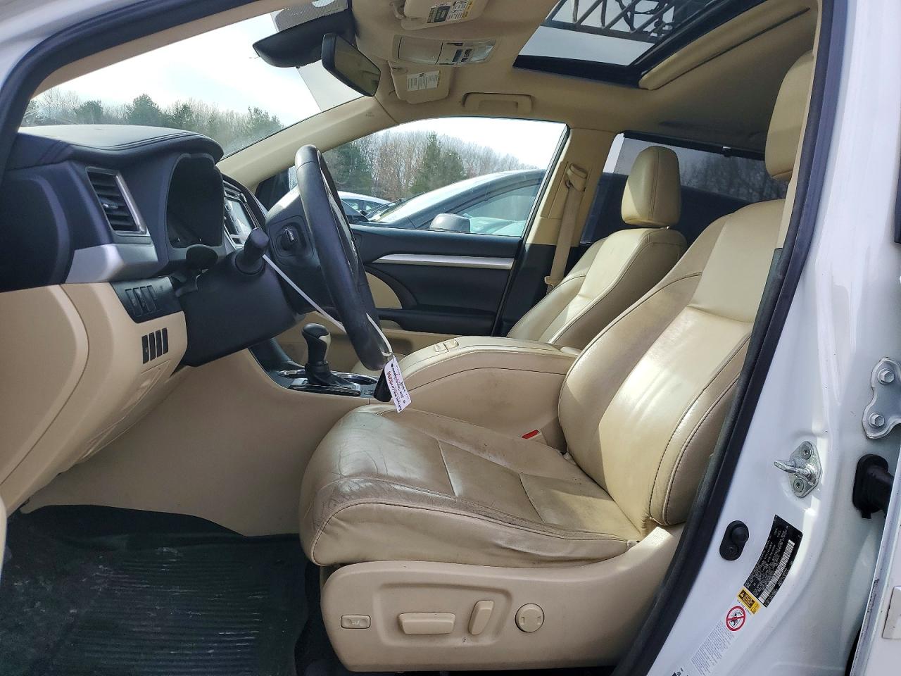 2018 TOYOTA HIGHLANDER SE photo 7