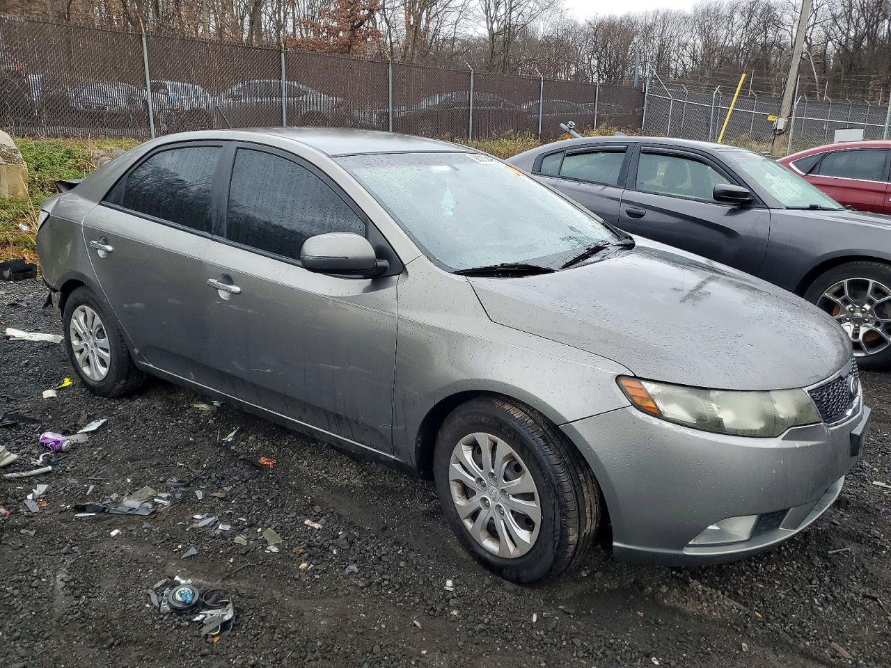 2012 KIA FORTE EX photo 4