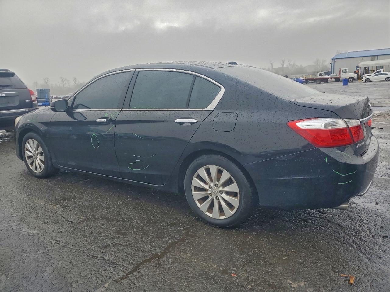 2014 HONDA ACCORD TOURING photo 2