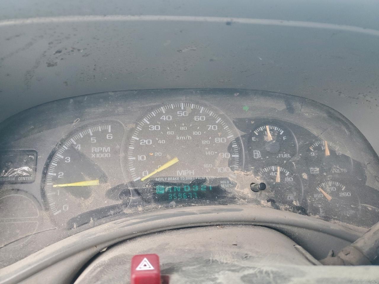 2000 CHEVROLET SILVERADO C1500 photo 9