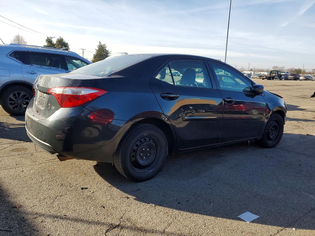 2015 TOYOTA COROLLA L photo 3