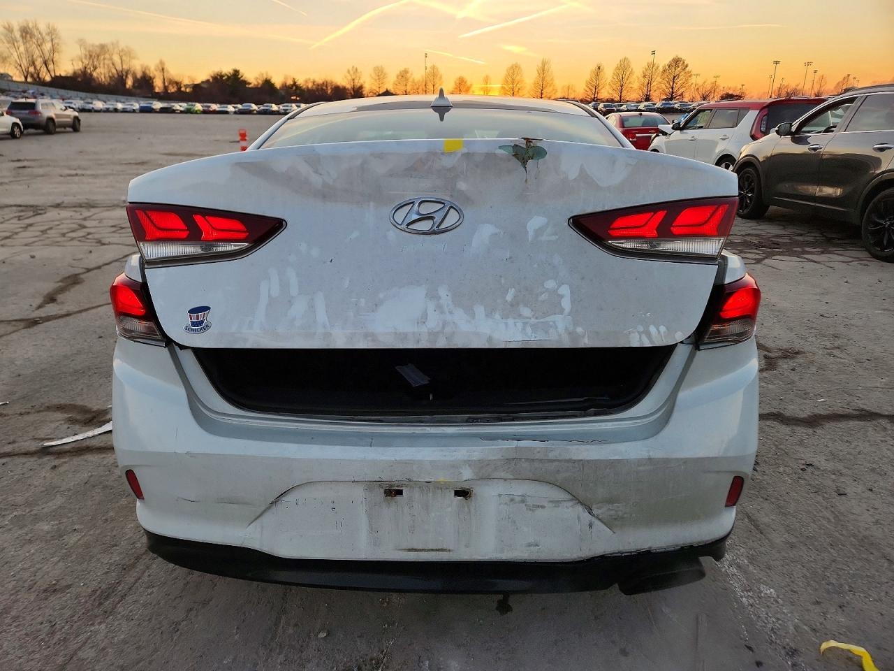 2018 HYUNDAI SONATA SPORT photo 11