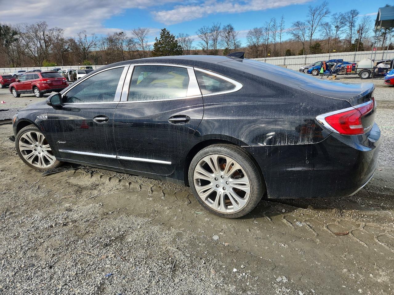 2018 BUICK LACROSSE AVENIR photo 2