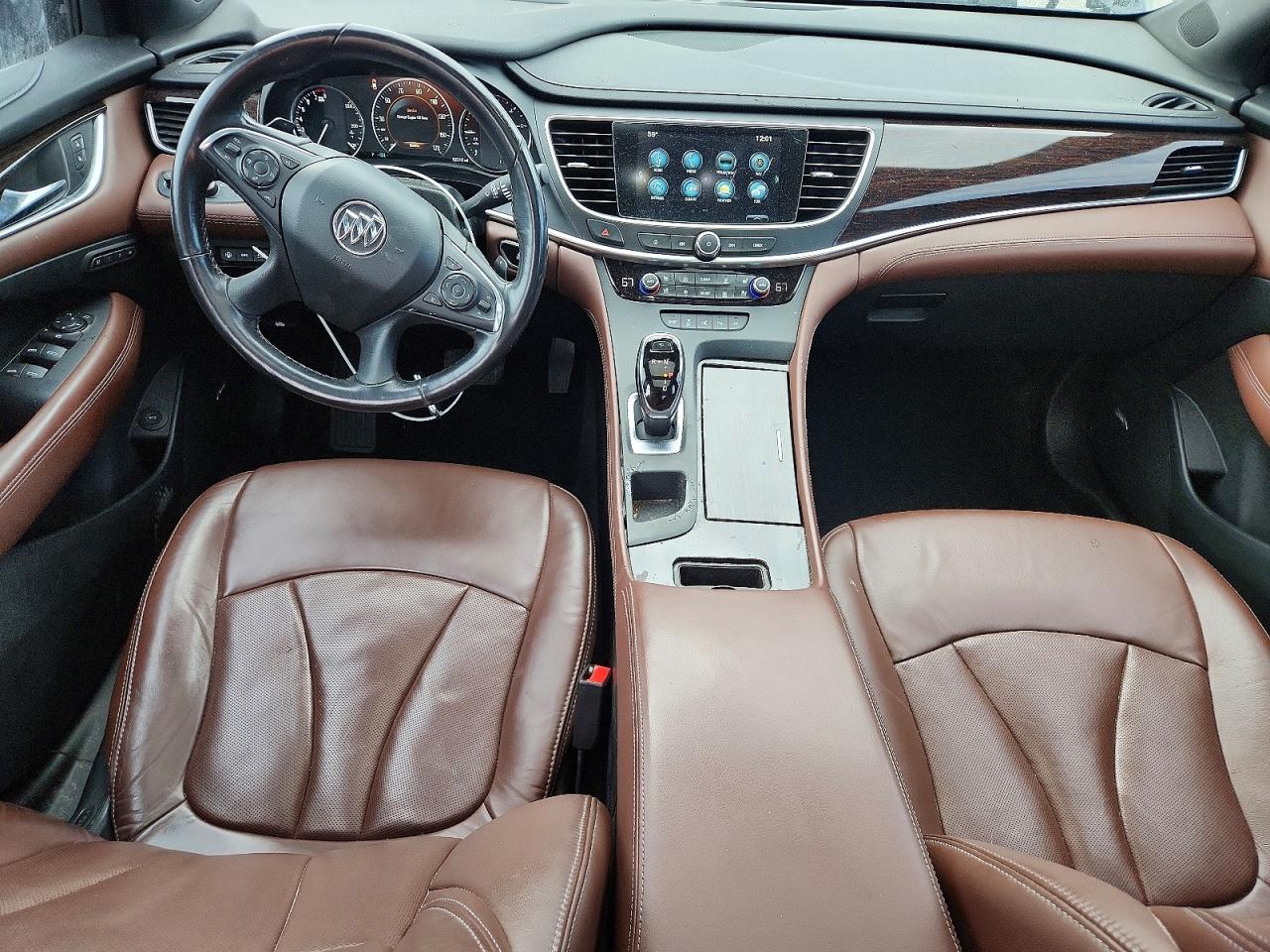 2018 BUICK LACROSSE AVENIR photo 8