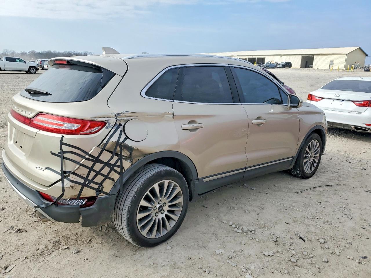 2017 LINCOLN MKC RESERVE photo 7
