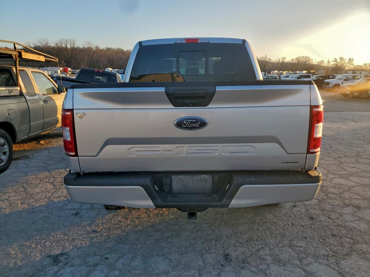 2019 FORD F150 SUPERCREW photo 16