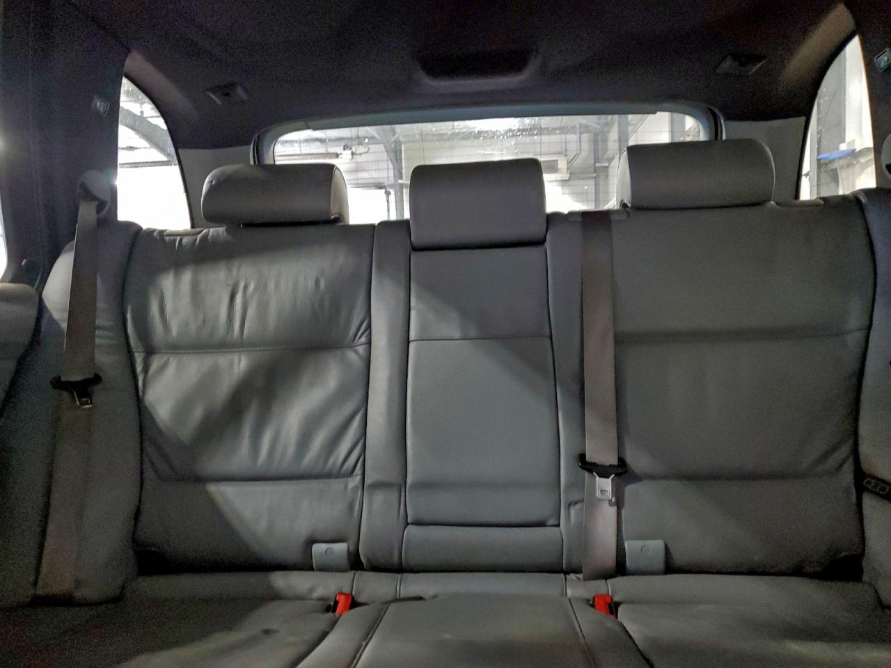 2005 BMW X5 4.4I photo 10