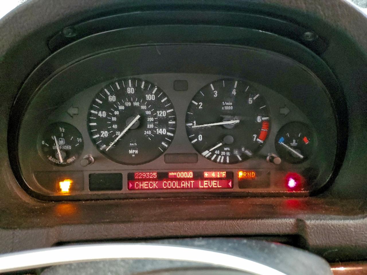 2005 BMW X5 4.4I photo 9