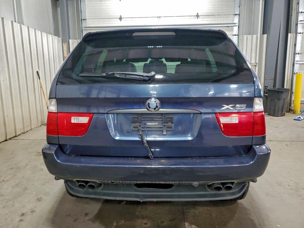 2005 BMW X5 4.4I photo 6