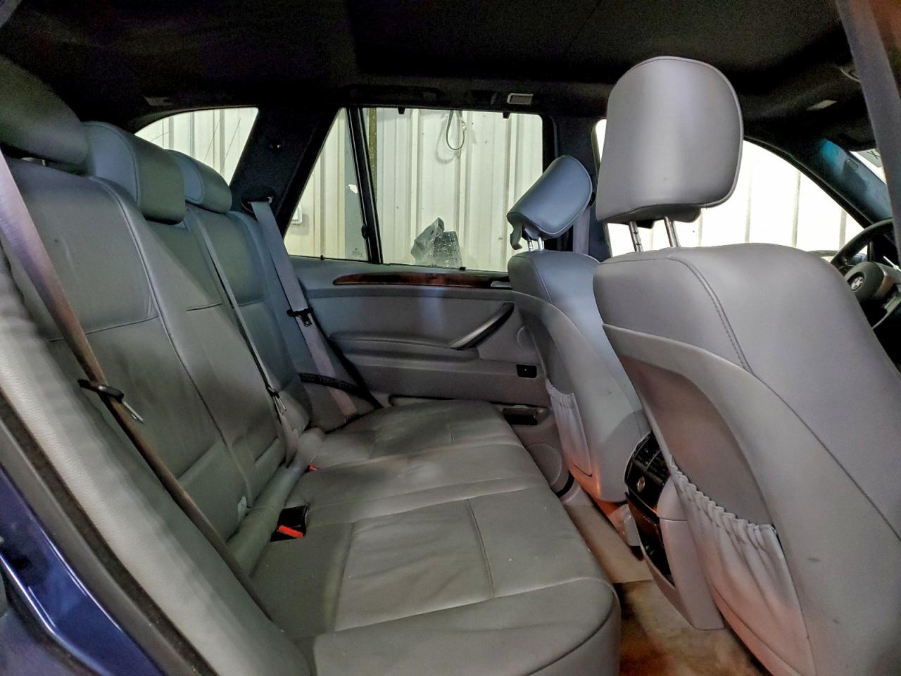 2005 BMW X5 4.4I photo 11