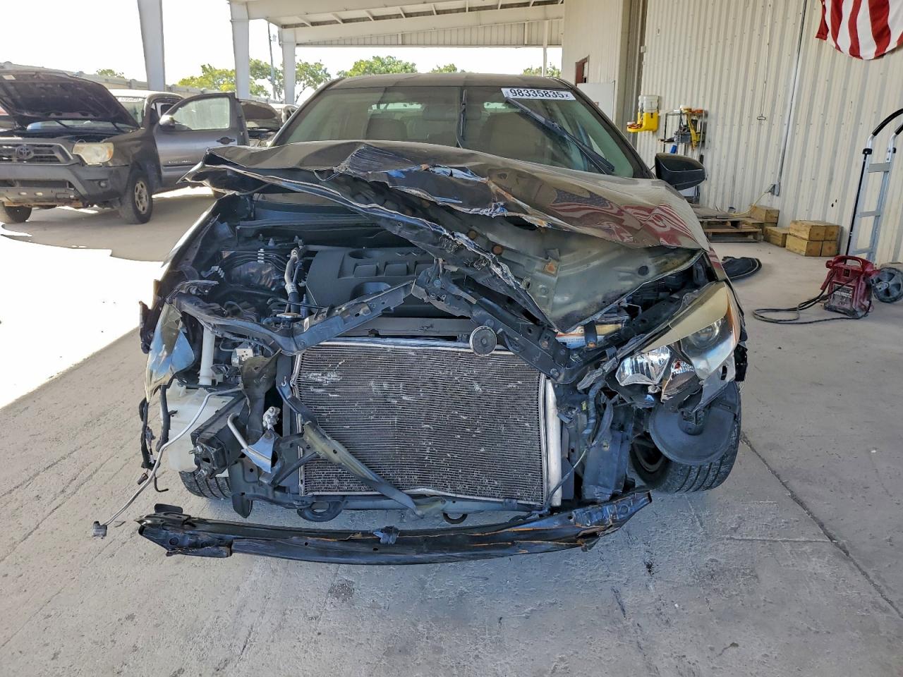 2016 TOYOTA COROLLA LE photo 5