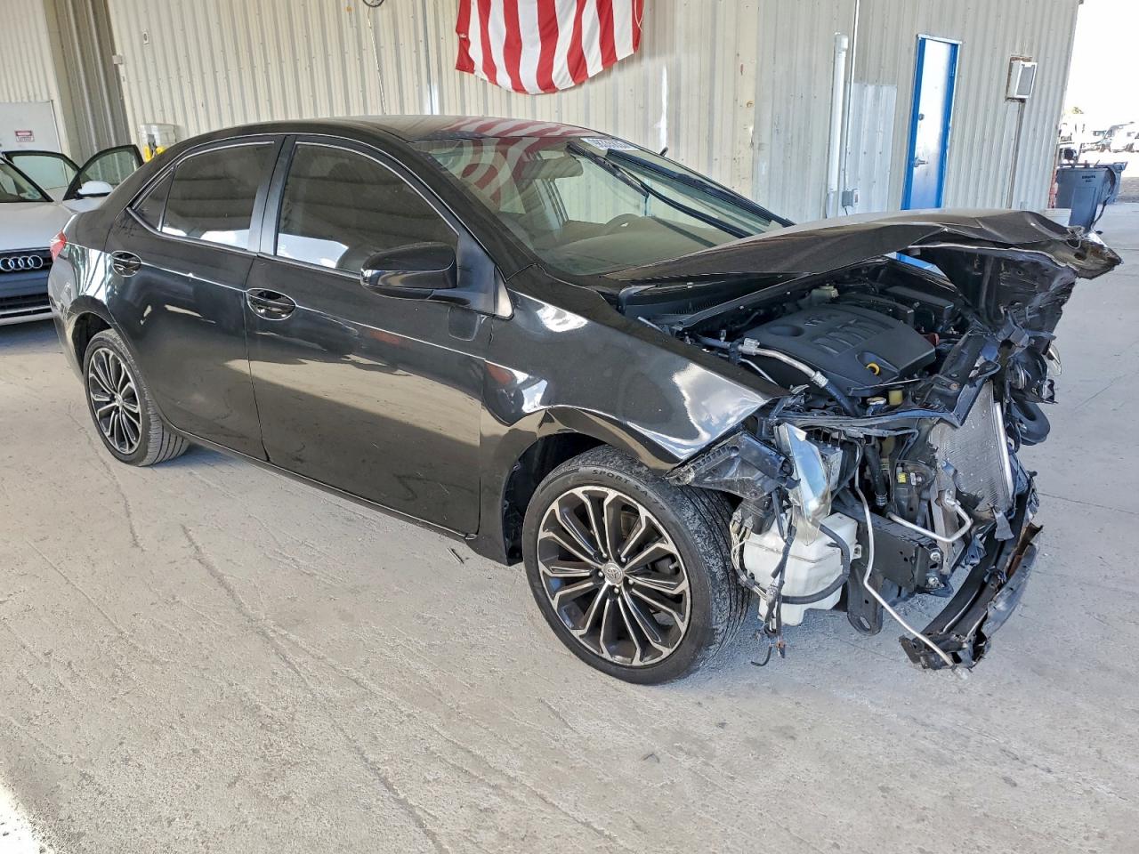2016 TOYOTA COROLLA LE photo 4