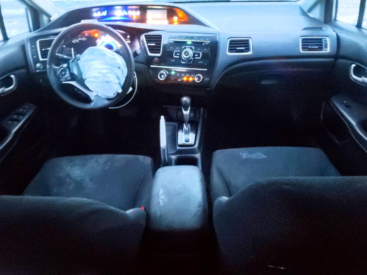 2013 HONDA CIVIC LX photo 8