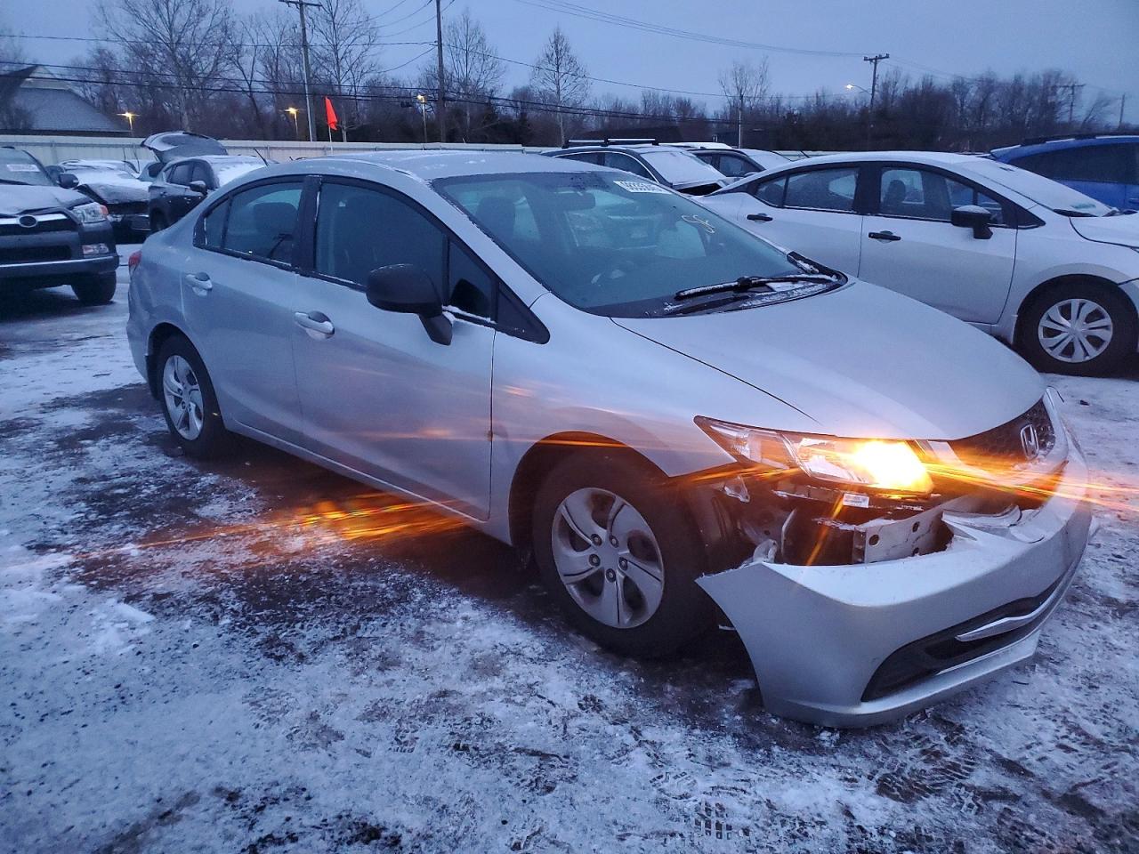 2013 HONDA CIVIC LX photo 4